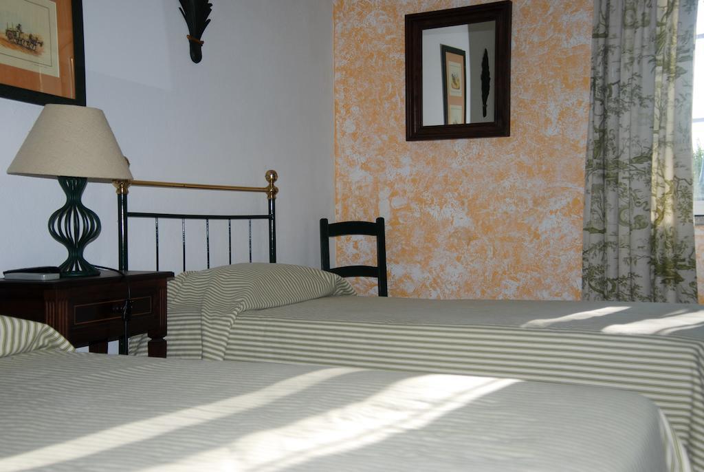 Herdade Da Samarra Hotel Viana do Alentejo Værelse billede